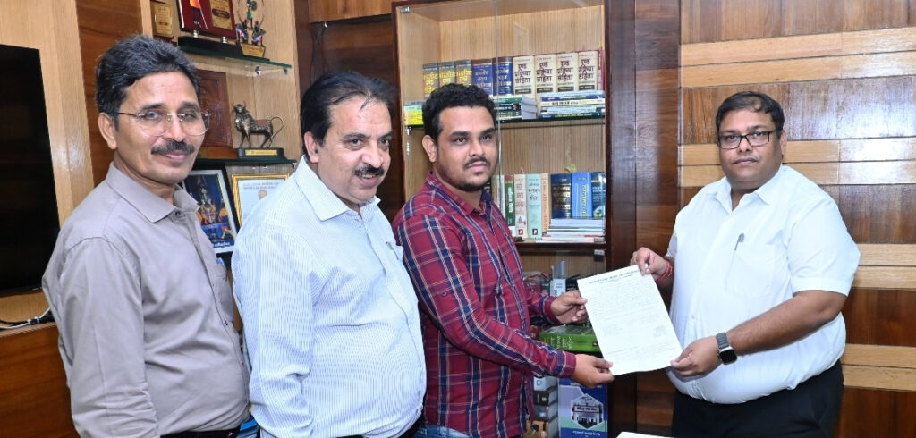 मुख्यमंत्री की संवेदनशीलता से 2 को मिली अनुकंपा नियुक्ति, मुख्यमंत्री का जताया आभार