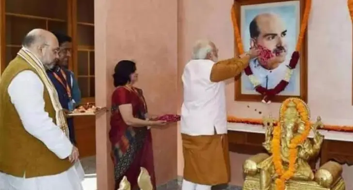 प्रधानमंत्री मोदी ने डॉ. श्यामा प्रसाद मुखर्जी को उनकी जयंती पर श्रद्धांजलि अर्पित की