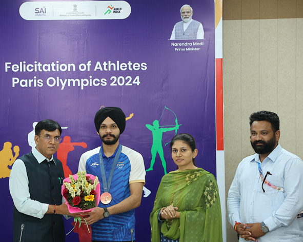 खेल मंत्री मांडविया ने पेरिस ओलंपिक में शानदार प्रदर्शन के लिए छह निशानेबाजों को किया सम्मानित