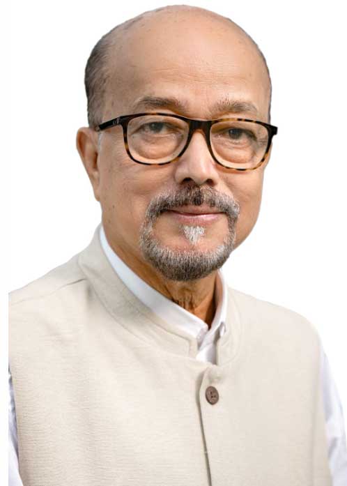 राज्यपाल डेका ने नक्सली हिंसा में घायल जवानों को ईलाज के लिए आर्थिक सहायता दी