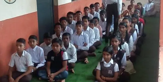 SCHOOLI BACHHA