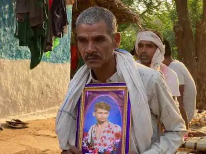 छत्तीसगढ़ में मजदूर, सैनिक और सरपंच बने विधायक, मंत्रियों को हराया