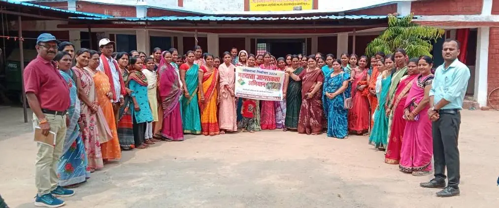 सशक्त लोकतंत्र में पहचान, सशक्त नारी शत-प्रतिशत मतदान का दे रहीं संदेश