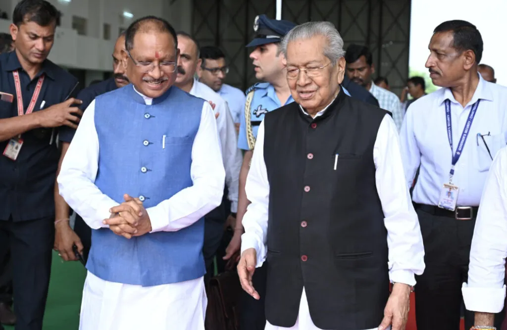 विदाई समारोह के अवसर पर राज्यपाल हरिचंदन ने दिया संबोधन