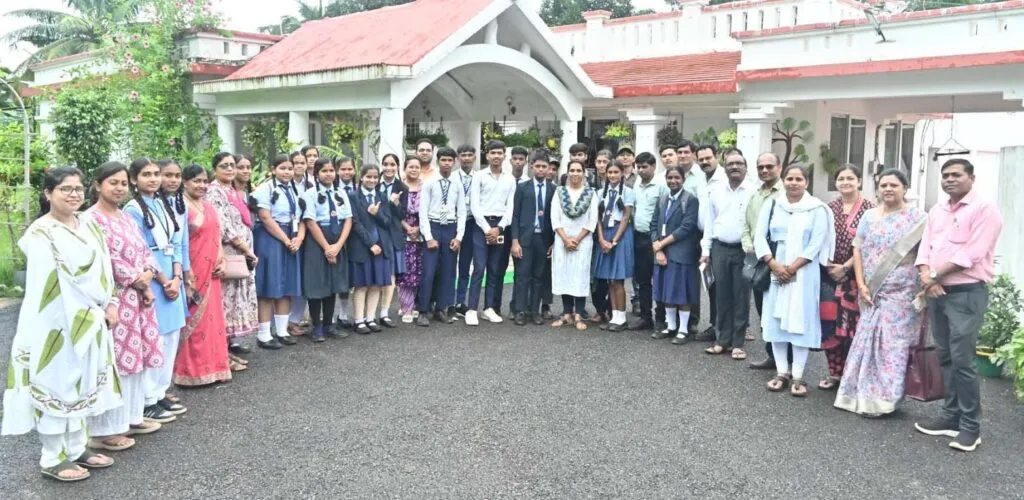 अन्य विद्यार्थियों और पालकों को बतौर मास्टर ट्रेनर्स विद्यार्थी देंगे मानसिक स्वास्थ्य संबंधी जानकारी