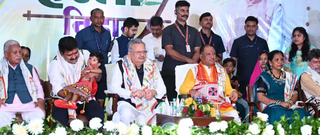 मुख्यमंत्री निवास में हरेली पर्व का रंगारंग आयोजन,चारों ओर बिखरी छत्तीसगढ़िया छटा