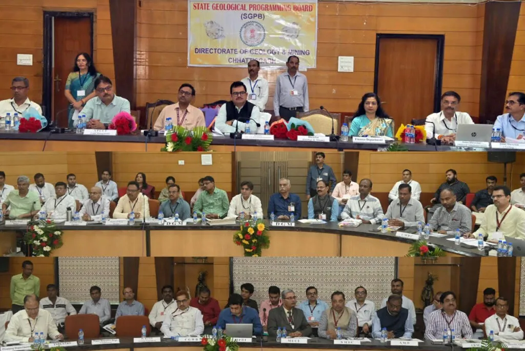 वर्ष 2023-24 में लगभग 13000 करोड़ रूपए के खनिज राजस्व की हुई प्राप्ति, राज्य स्थापना वर्ष की तुलना में लगभग 30 गुना अधिक