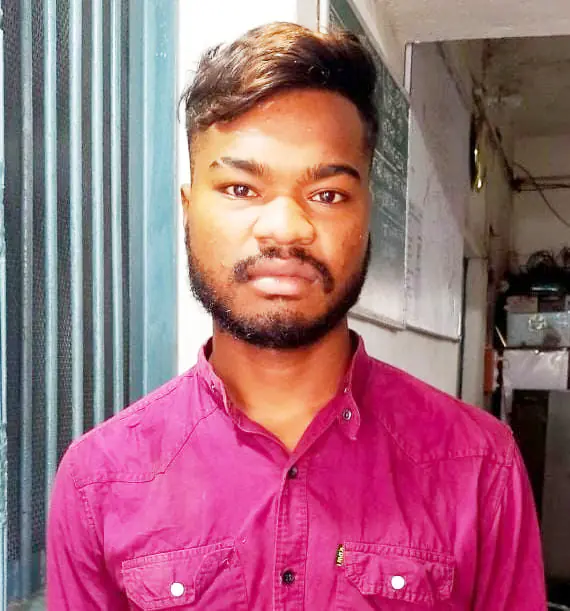 हाथ में पहने चूड़ा से किया युवक को लहूलुहान, नशेड़ी गिरफ्तार