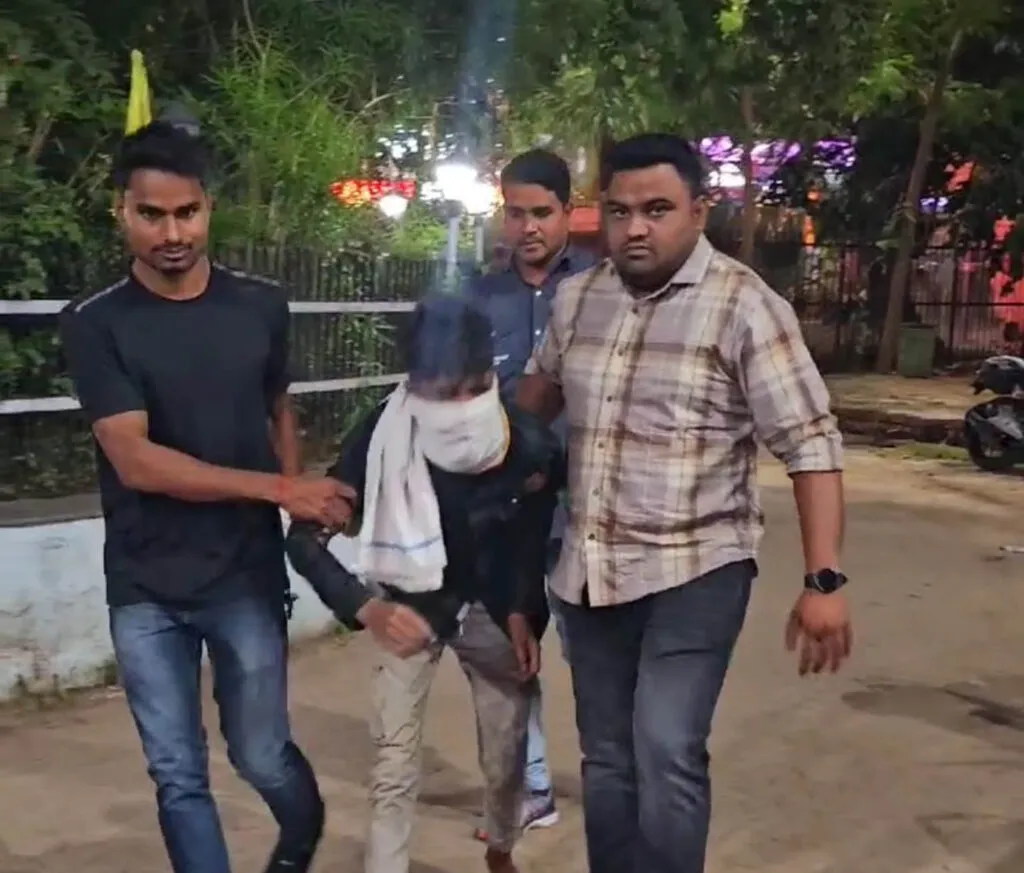 रायपुर पुलिस का यूपी फार्मूला, शूटआउट के आरोपियों की निकाली हेकड़ी