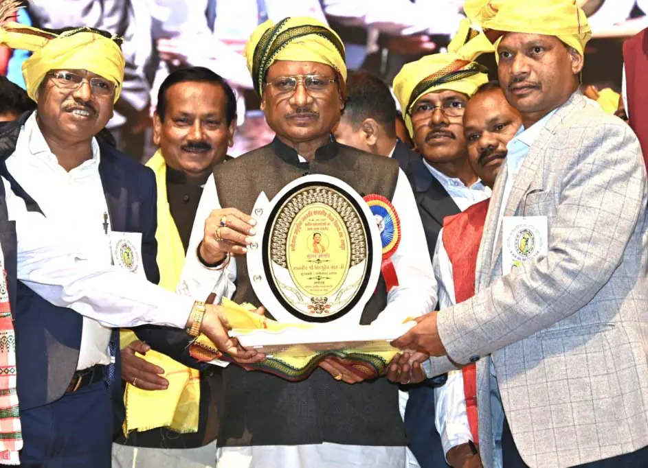 CM छत्तीसगढ़ अनुसूचित जनजाति शासकीय सेवक विकास संघ के शपथ ग्रहण समारोह में हुए शामिल