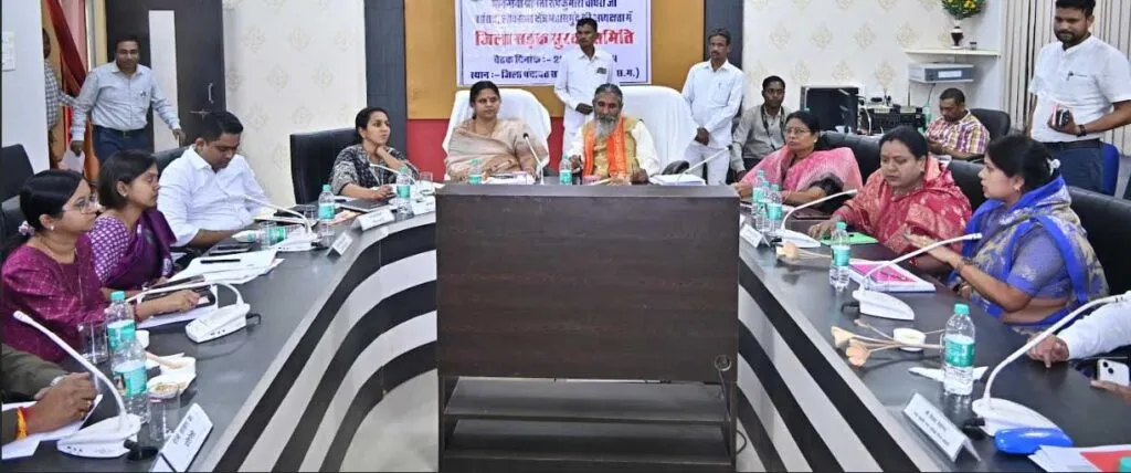 सांसद की अध्यक्षता में जिला विकास समन्वय एवं निगरानी समिति की बैठक आयोजित